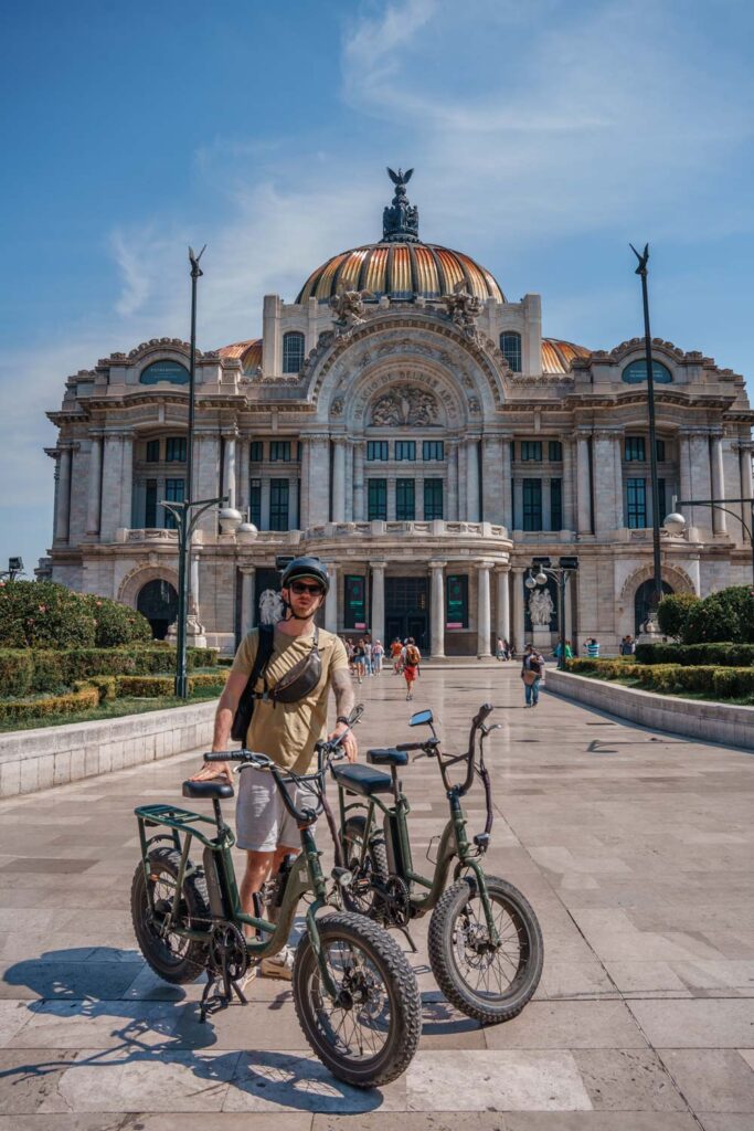 Palacio de bellas Artes is one of the must places to visit in Mexico City
