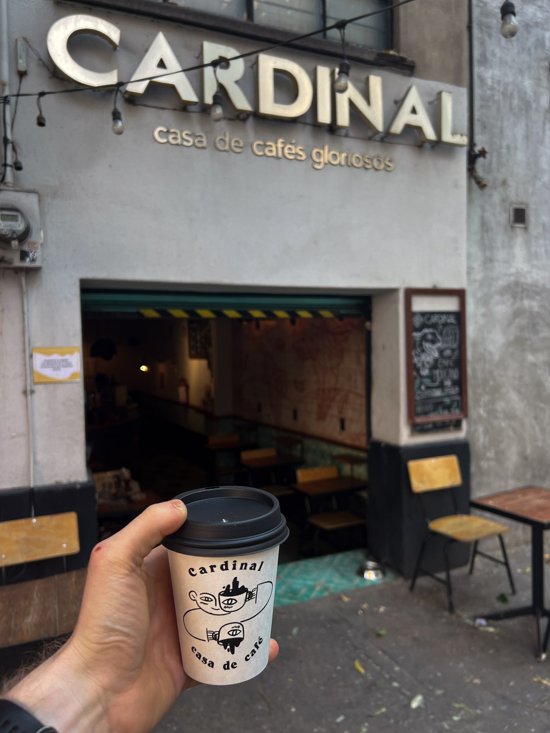 Cardinal Cafe - one of the best coffee shops in Mexico City.